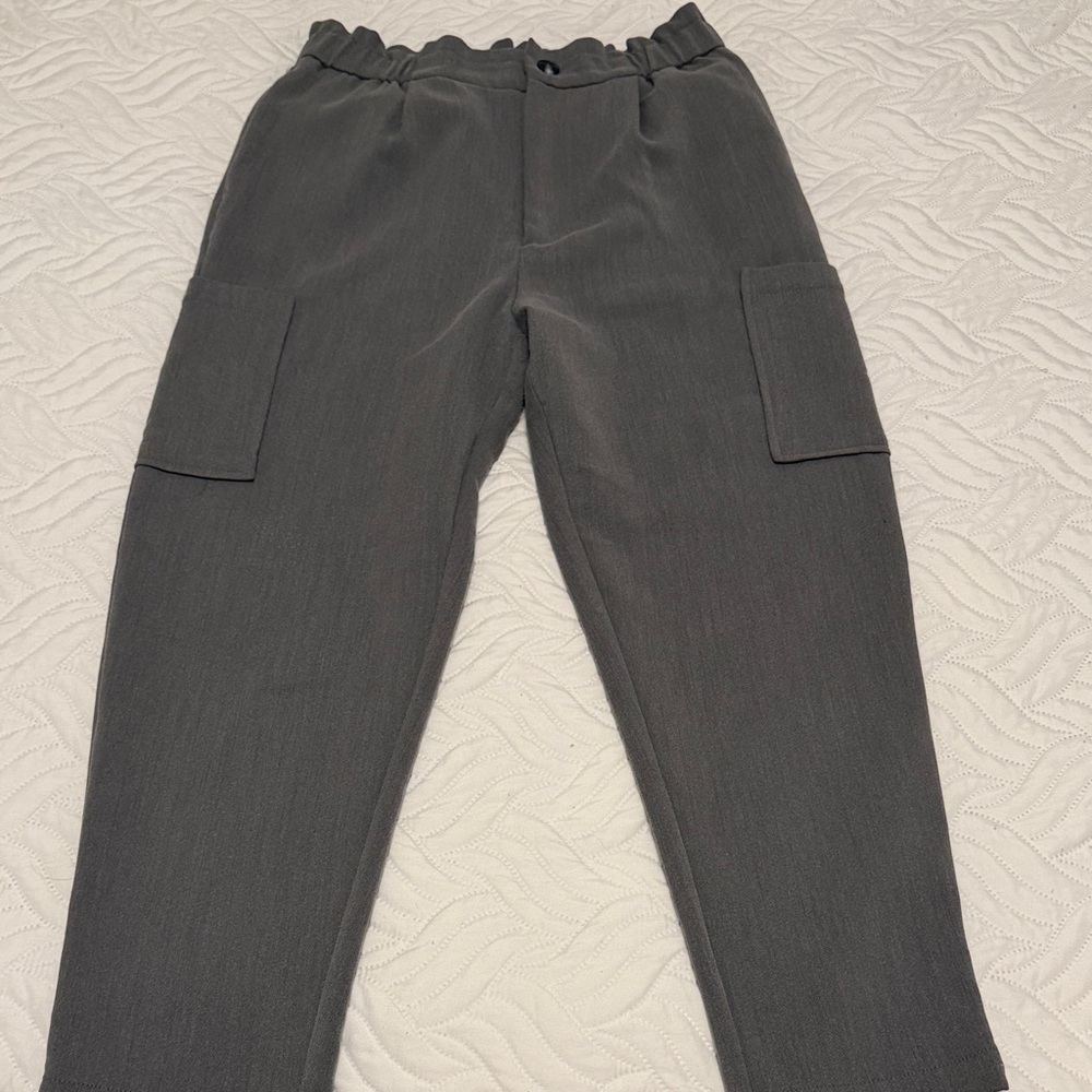 Women's Gray Cargo Pants